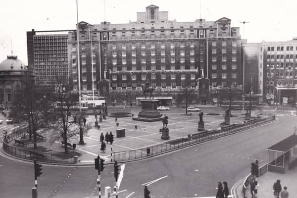 Queens Hotel and City Square in April 1980 taken from the footbridge over Park Row.