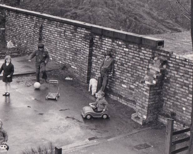 April 1975 and a last ditch attempt was made by residents on Beechfield to stop a 31ft long wall being demolished. 