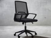 The Novigami Meza combines a breathable mesh back with adjustable height and a flexible reclining mechanism