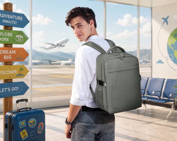Amazon’s bestselling Yankony cabin bag is now £17.84, with the discounted green colour fitting Ryanair’s free underseat allowance