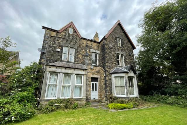 TheEdwardian detached house on Outwood Lane.