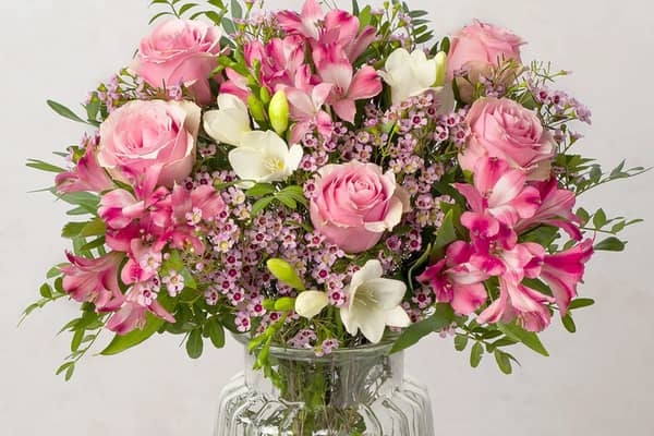 These are the flower bouquets I'd order from Bunches to brighten my home all summer long