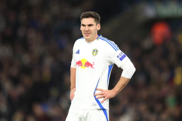 Max Wöber is close to joining Schalke on a free transfer.