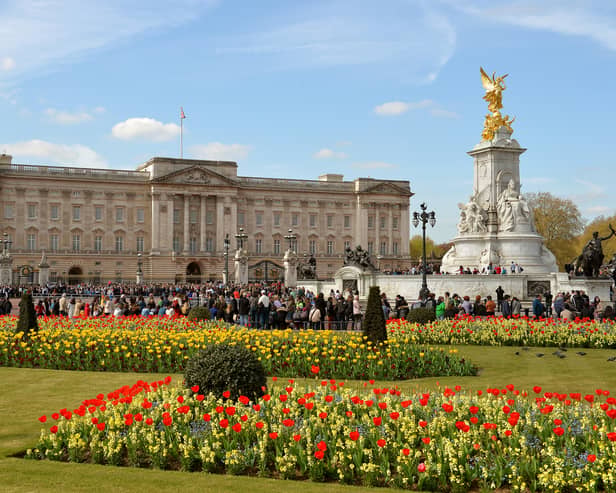 The Original Tour takes in Buckingham Palace 