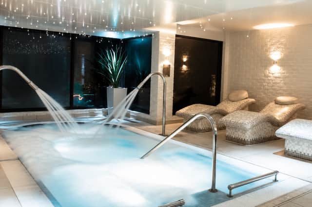 The hydrotherapy pool at Moddershall Oaks offers bubbling water, massage jets and heated relaxation loungers as part of the Staffordshire spa’s indoor facilities.