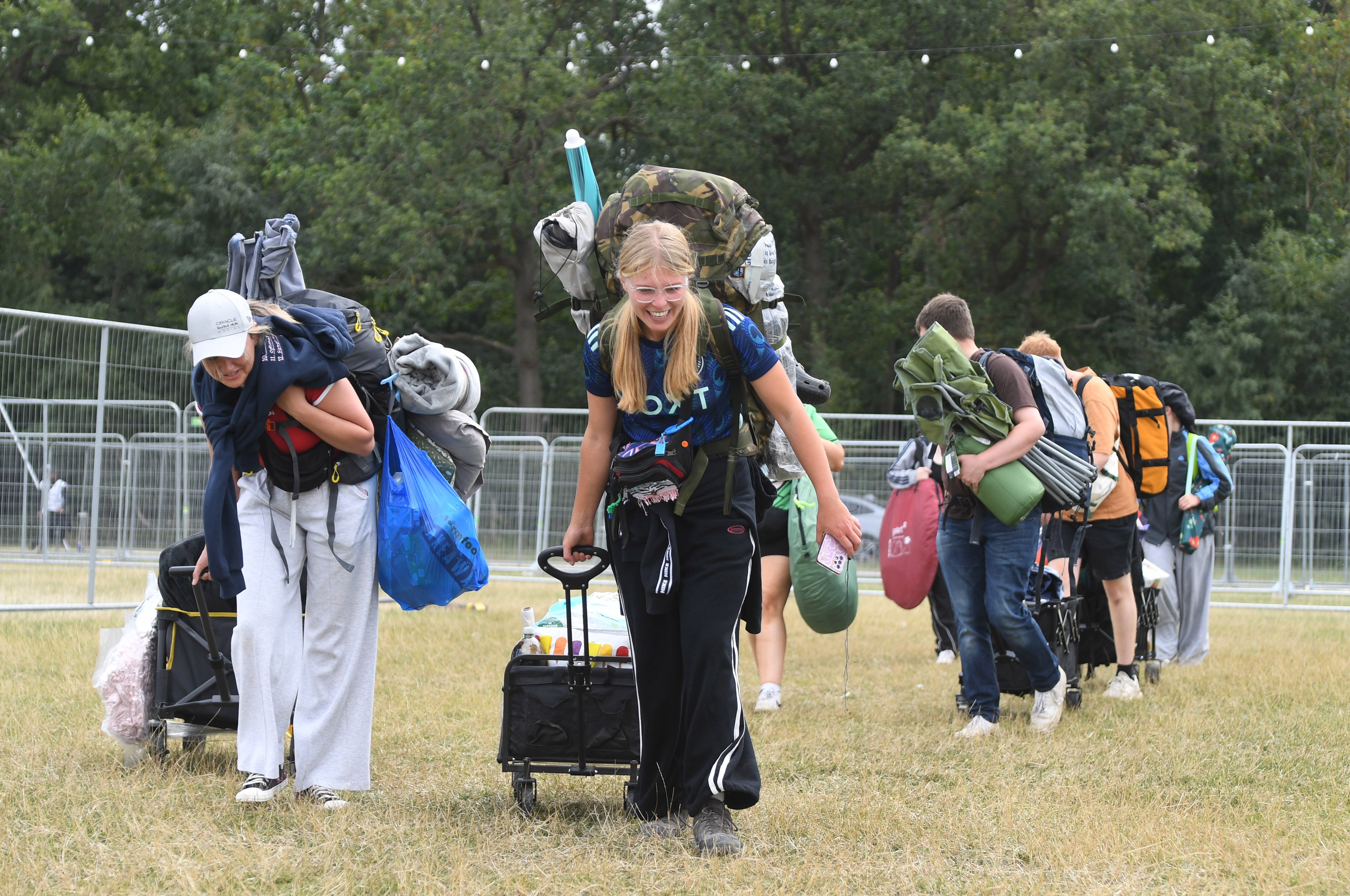 ‘Please take cover’: Leeds Festival makes plea as thunderstorms expected - hour-by-hour forecast