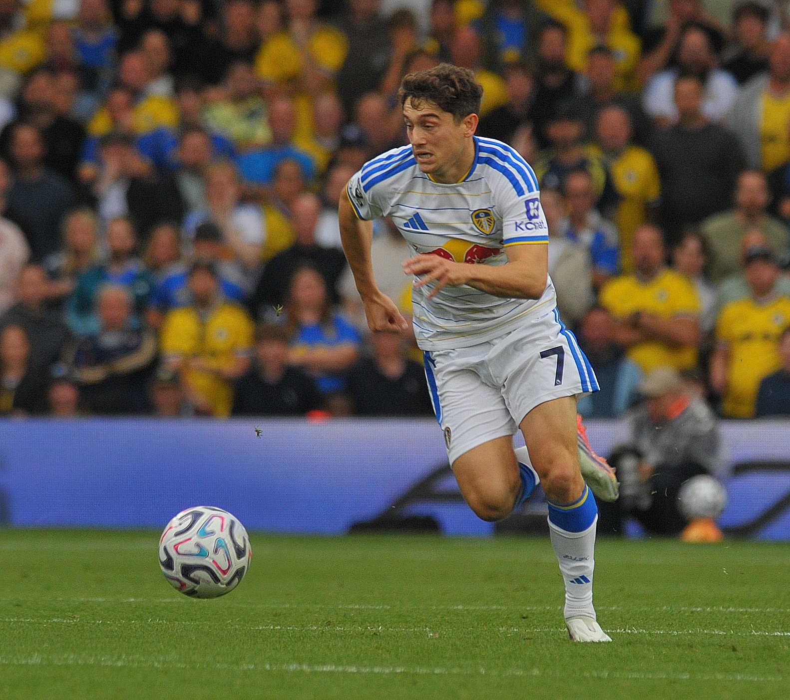 Fresh Leeds United injury return hope ahead of Manchester United clash