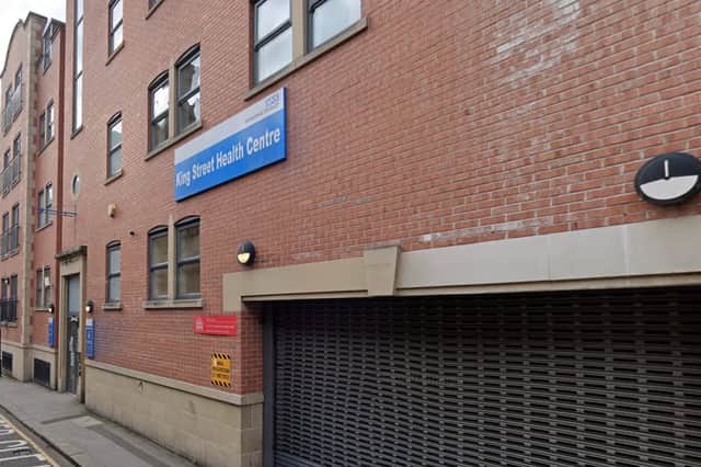 The report says fewer people are using King Street Walk-In Centre