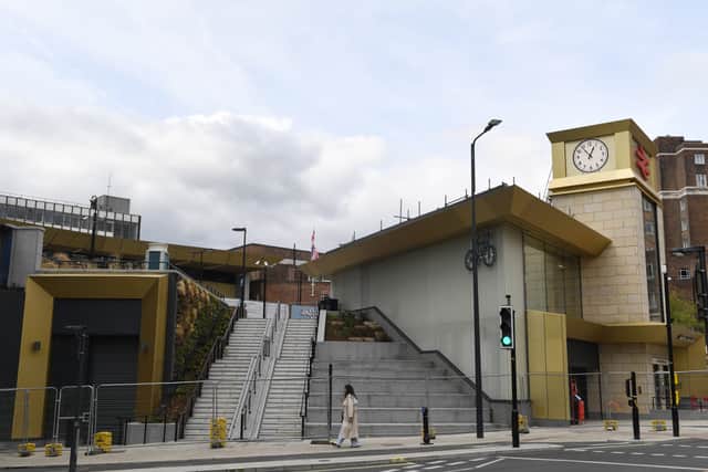 Leeds City Station building work