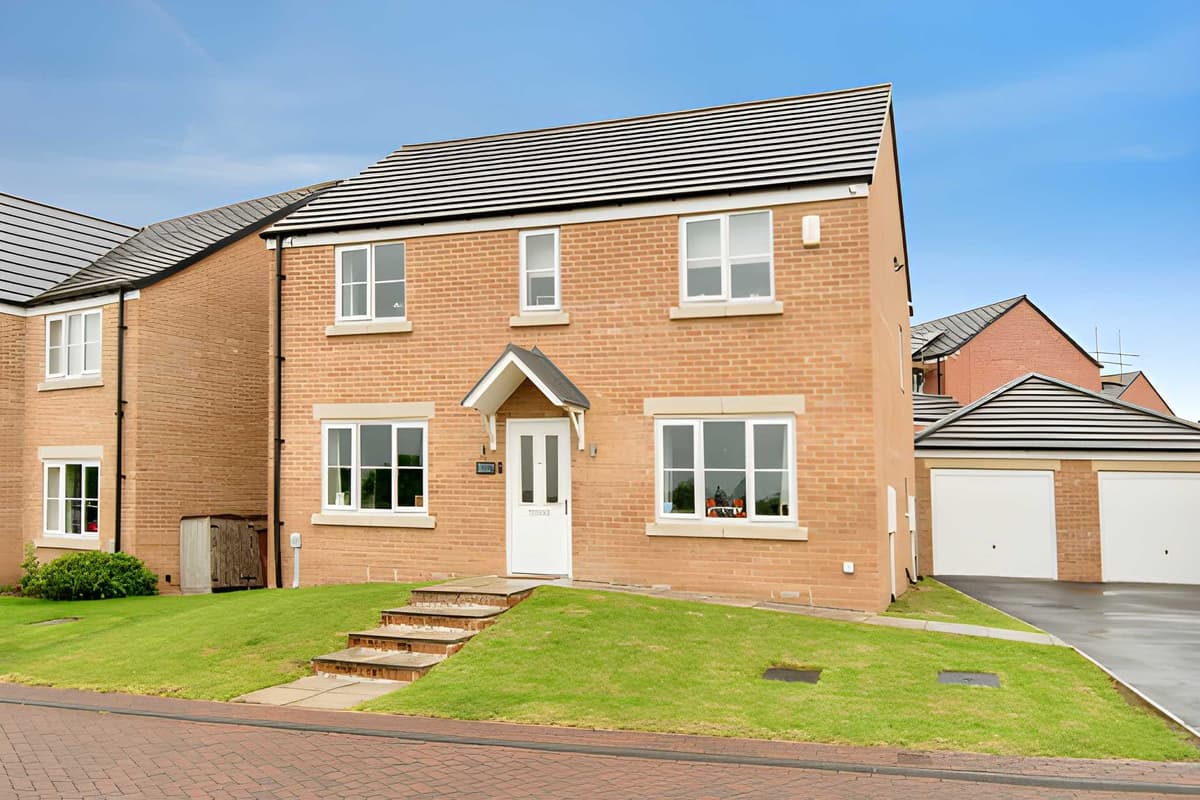 Four-bedroom Leeds home with open-plan kitchen diner and garage (aff)