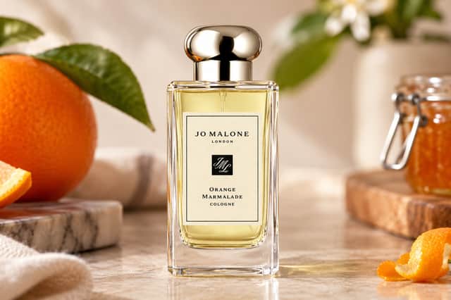 Jo Malone London Orange Marmalade Cologne blends juicy citrus with bitter orange peel and a warm patchouli base.