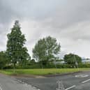 The mast will be installed on Stainbeck Road, near Carr Manor school