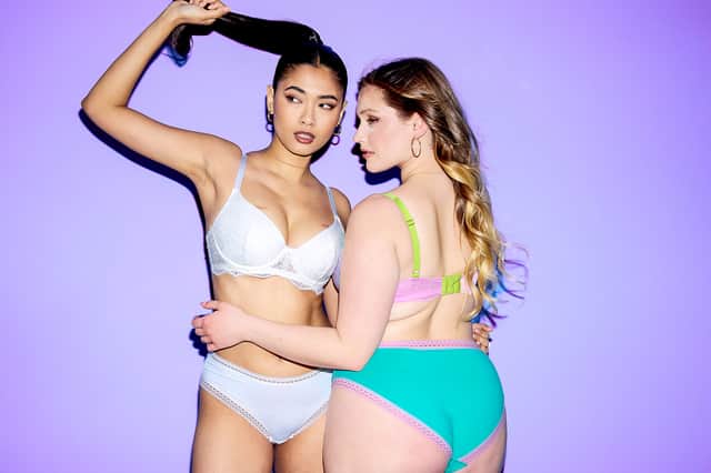 Lemonade Dolls’ new Flex Collection comes in classic white as well as the colourful Aqua combination of turquoise, pink and lime green.