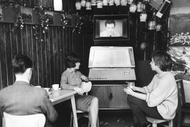 Do you remember the Cinebox?
