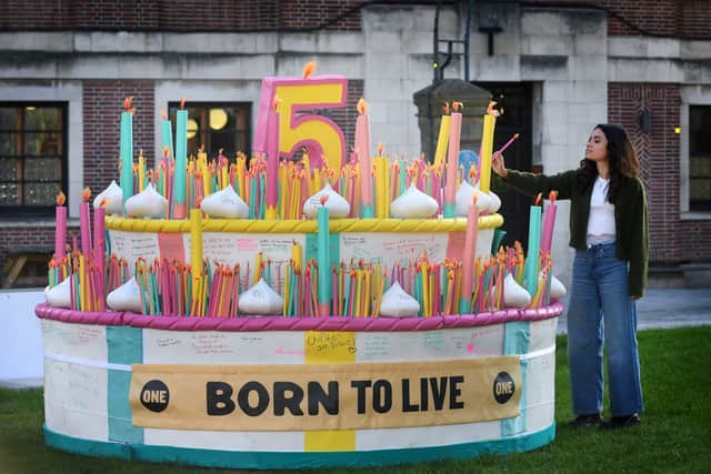 The ONE Campaign's 1000-mile cake arrived in Leeds today