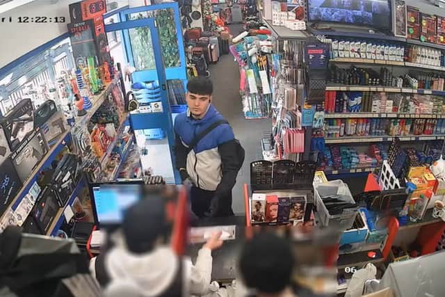 Sulaiman Tajzai, 18, buying a knife in Leeds before murdering a man in London