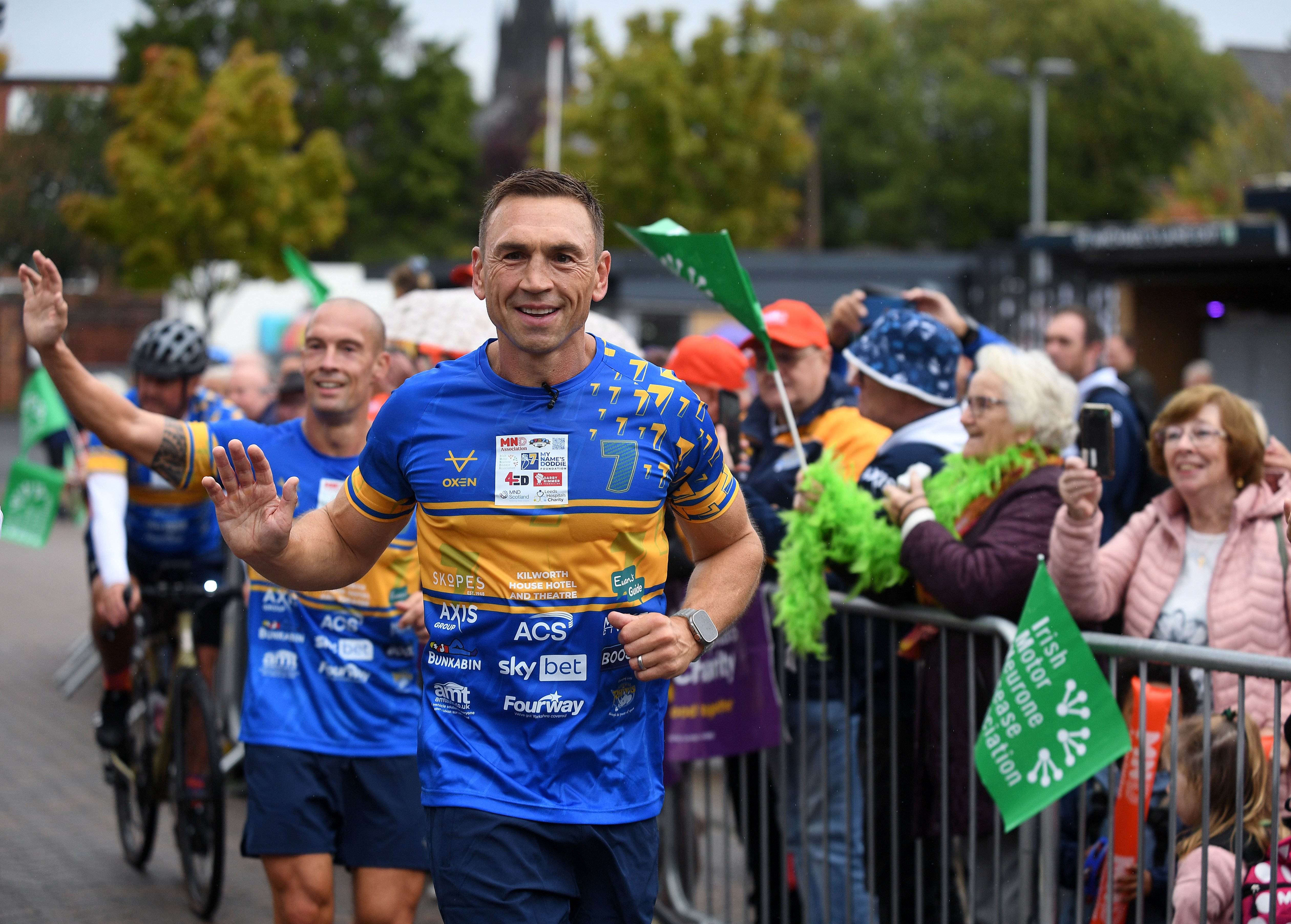 Sir Kevin Sinfield reaches huge £1m milestone in final MND challenge