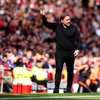 Leeds United boost as Daniel Farke provides team news for Manchester United clash and defender update