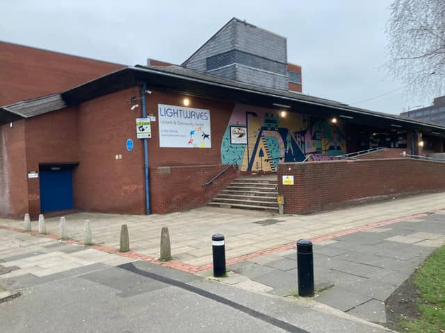 Wakefield Council has scrapped plans to transfer ownership of a former public swimming pool and leisure centre to a community trust.