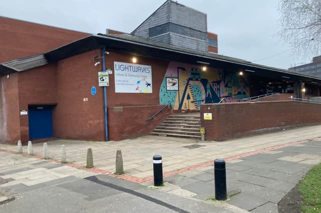 Wakefield Council has scrapped plans to transfer ownership of a former public swimming pool and leisure centre to a community trust.