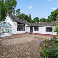 Explore this cosy cottage in Leeds which is bursting with retro energy
