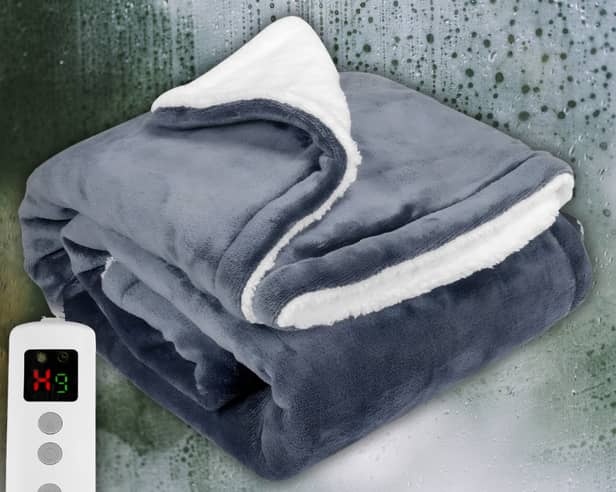 The PROALLER heated throw has topped Amazon's Home & Kitchen best-seller chart as temperatures fall, with the electric blanket currently reduced to £25.49.