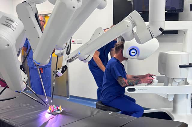 Nuffield Health Leeds Hospital has unveiled the da Vinci 5 surgical system