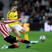Trai Hume praises 'brilliant' star in Leeds United draw at Sunderland with point against Whites verdict