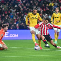 Ref Watch panel disagree on Leeds United penalty incident vs Sunderland with Dominic Calvert-Lewin 'pushed'