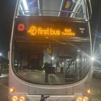 'They got a shock': Plain-clothes police jump off bus to catch stone-throwing youths in Leeds