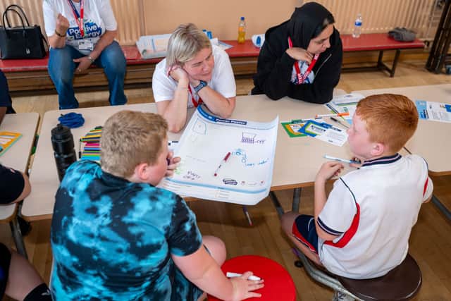 Team GB athlete Sarah Davies visits Hunslet Carr Primary School for unique workshop