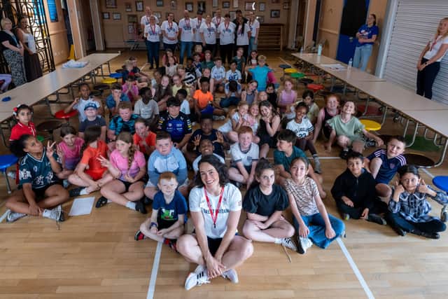 Team GB athlete Sarah Davies visits Hunslet Carr Primary School for unique workshop.
