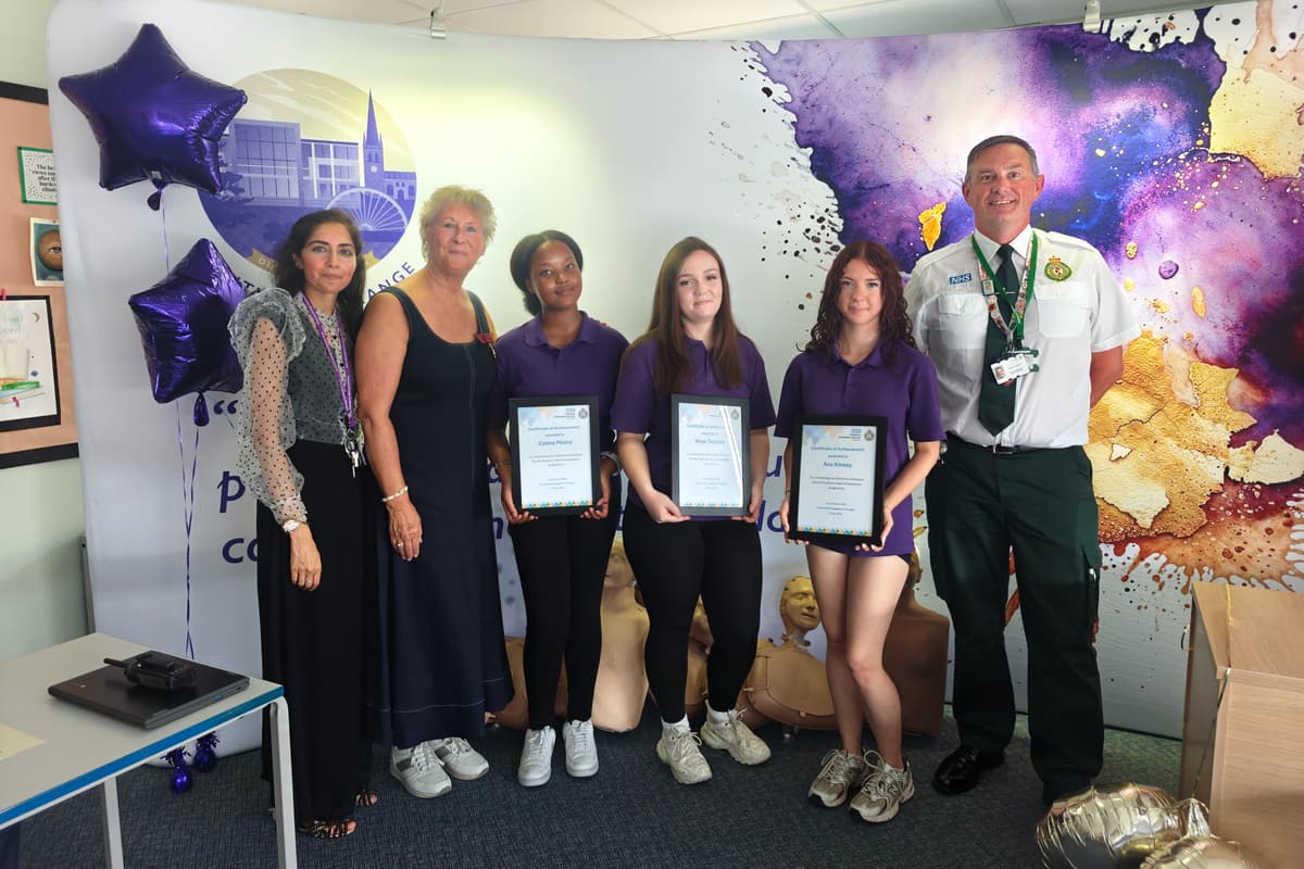 Wakefield students become the UK’s first-ever qualified Restart-a-Heart ...