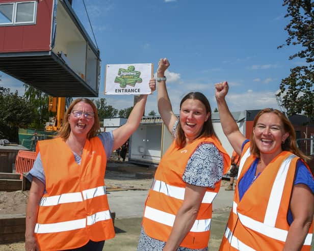 Helen Smith, Business Manager at Jigsaws Childcare Nursery, Hayley Crossman-Shaw, Head of Family at Hetherton’s Solicitors,
Jessica Roberts, Head of Corporate at Hethertons Solicitors.
