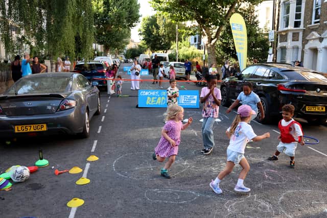 Play Their Way and Play England are urging the government to revive a National Play Strategy 