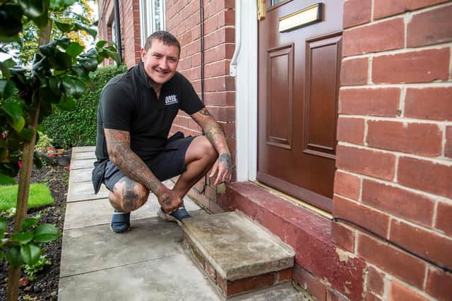 Generous grafter Lee built the step for a 'cup of tea and a chat' (Photo: SWNS)