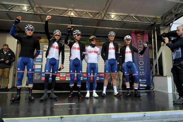Team GB sign on for the start of the mens elite road race in Leeds. Tony Johnson.