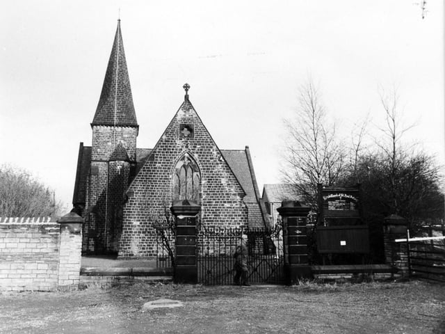 It reads St Paul's Church on our caption. Is that correct?