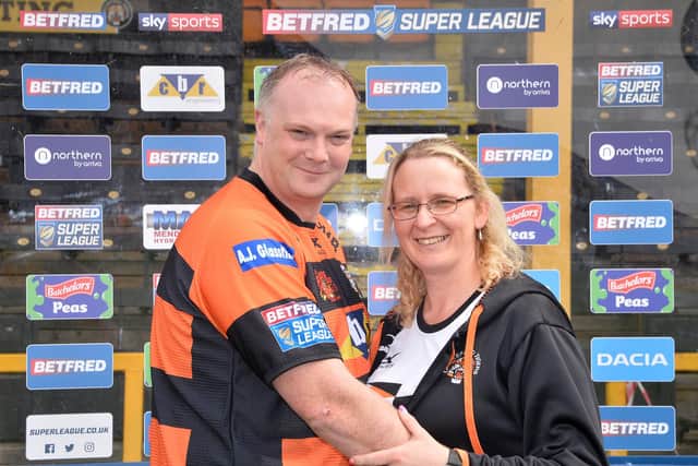 Art Nunn and wife Rachel. Picture: Betfred.