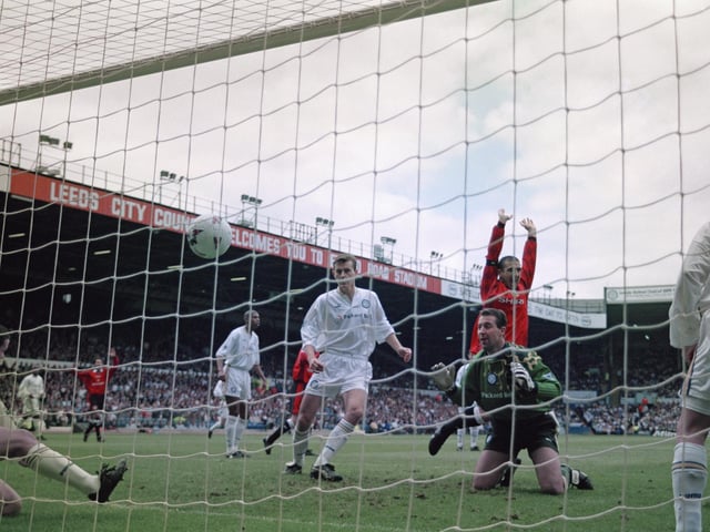 "My 7th birthday. Lost 0-4. Cantona missed a pen then scored with the last kick" - Simon Mallinson @simonmallinson7