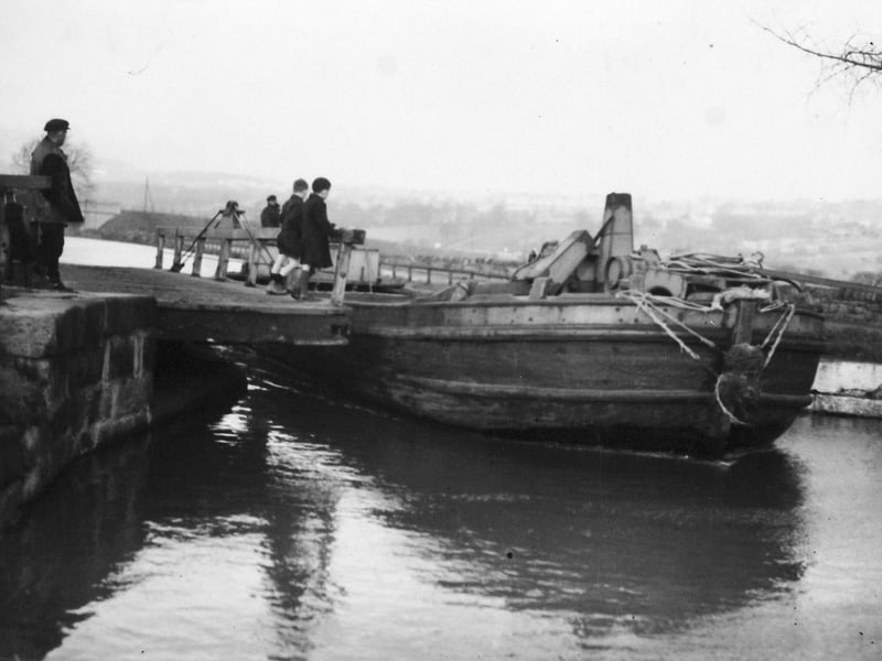 A scene from the Leeds and Liverpool Canal in January 1947.