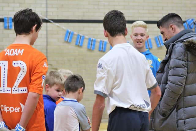 Pablo Hernandez meeting the youngsters