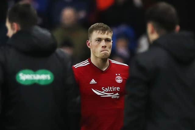 Aberdeen have offered a new contract to striker Sam Cosgrove in order to fend off competition from Middlesbrough, Derby County and Stoke City.  (Aberdeen Evening Express)
