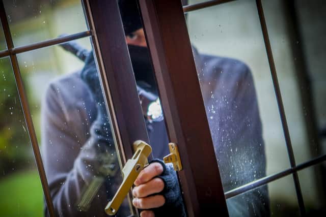 There have been a spate of burglaries and vehicle thefts in north Leeds over Christmas