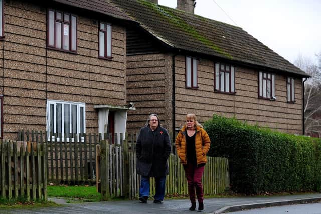 Cindy Readman and neighbour Mavis Abbey who has lived on the estate for 50 years.