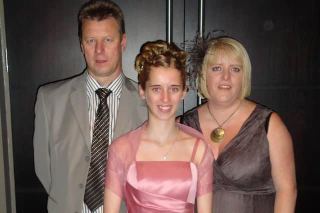 Mick Cottam with partner Tracy Gregory and stepdaughter Lauren before his death in 2010.