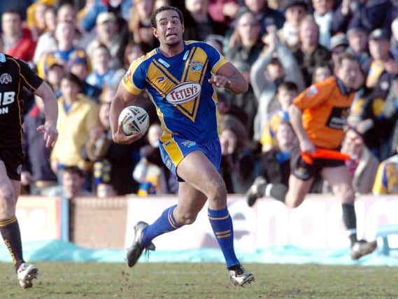 Chev Walker scored for Rhinos agianst Castleford in 2006. Picture by Steve Riding.