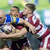 Carl Ablett takes on the Wigan Warriors defence in 2018. Picture: Allan McKenzie/SWpix.com.