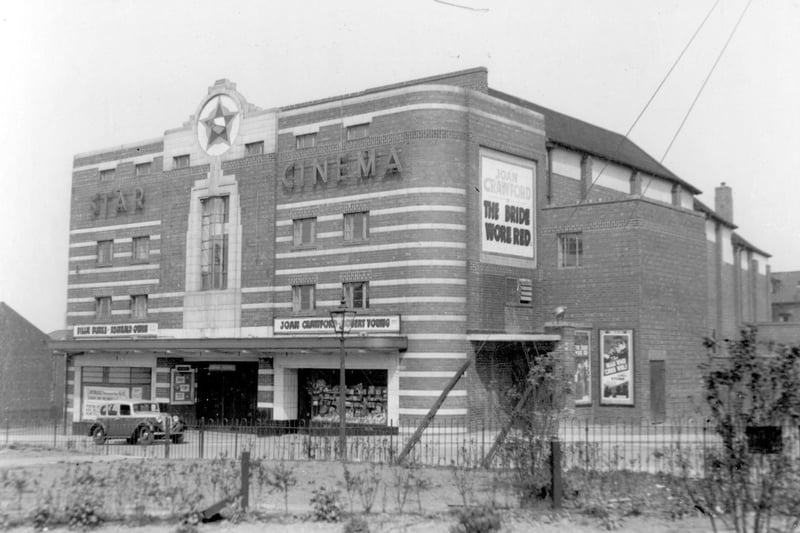 The original Star Cinema replaced the Victoria Picture Hall which had been built on the site of Coach Hall Farm in 1912. It was demolished in 1937. The replacement Star seen here was situated further back from York Road.