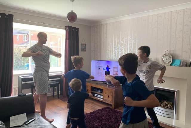 Batley Bulldogs head coach Craig Lingard doing PE with his four sons; Joe, Sam, Tom and Ben.